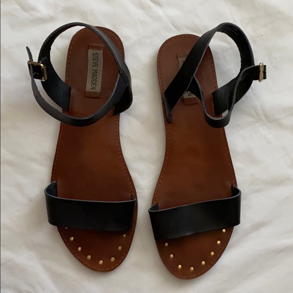 Steve Madden Rivvals Flat